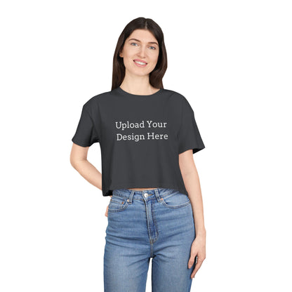 T-shirt crop donna personalizzabile – Modello B