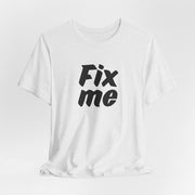 T-shirt uomo con grafica personalizzata Aggiustami