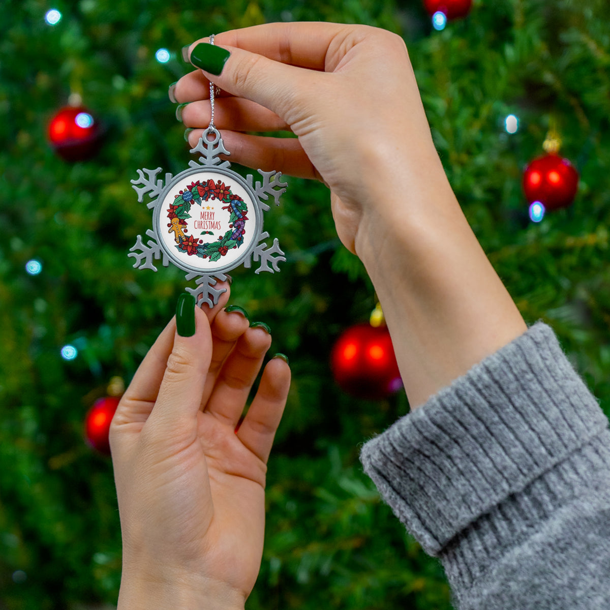 Decorazione natalizia a forma di anello festivo