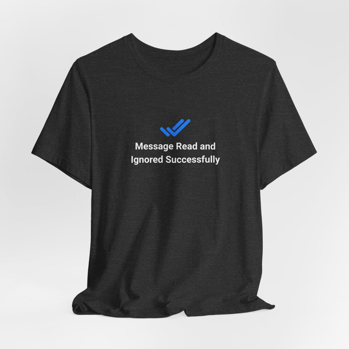 T-shirt uomo grafica scura «Ignored»