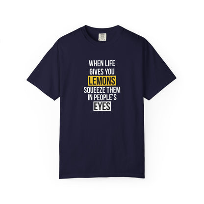 T-shirt scura tinta in capo Vendetta Aspra
