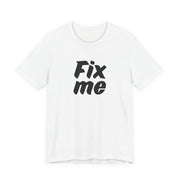 T-shirt uomo con grafica personalizzata Aggiustami